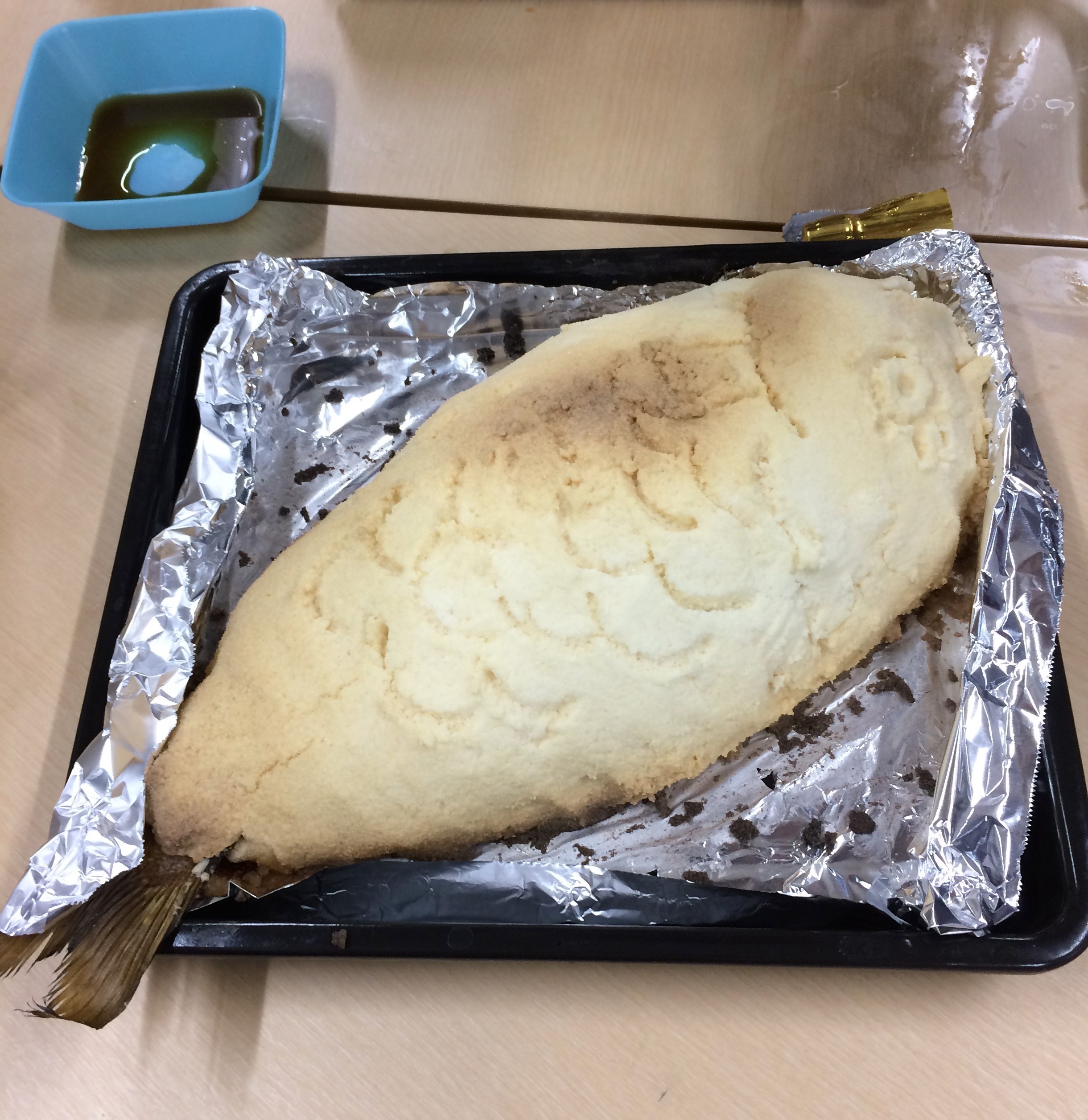 タイの塩釜焼き